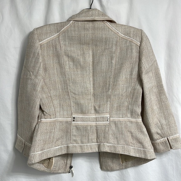 White House Black Market Jacket - Picture 5 of 8